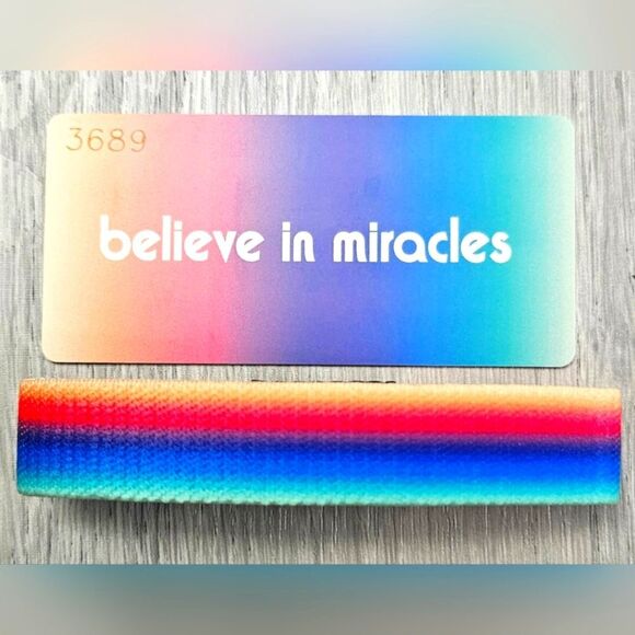 ZOX "BELIEVE IN MIRACLES" #3689 COLLECTIBLE NEW MEDIUM RAINBOW WRISTBAND - Picture 1 of 3